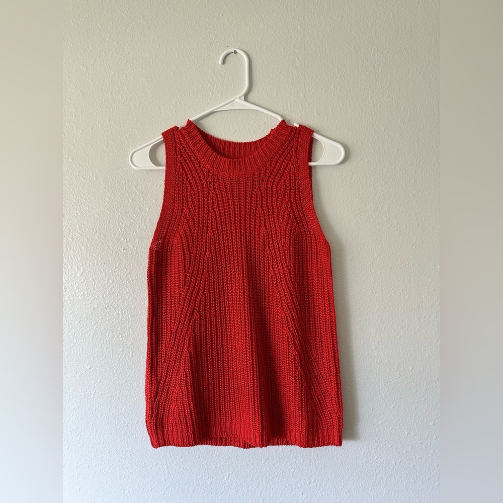 Red Loft Sleeveless Sweater